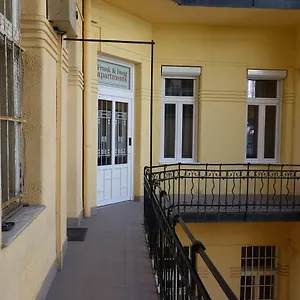 https://frank-fang-apartments-mk7.inbudapesthotels.com